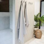 rankšluostis šviesi pilka